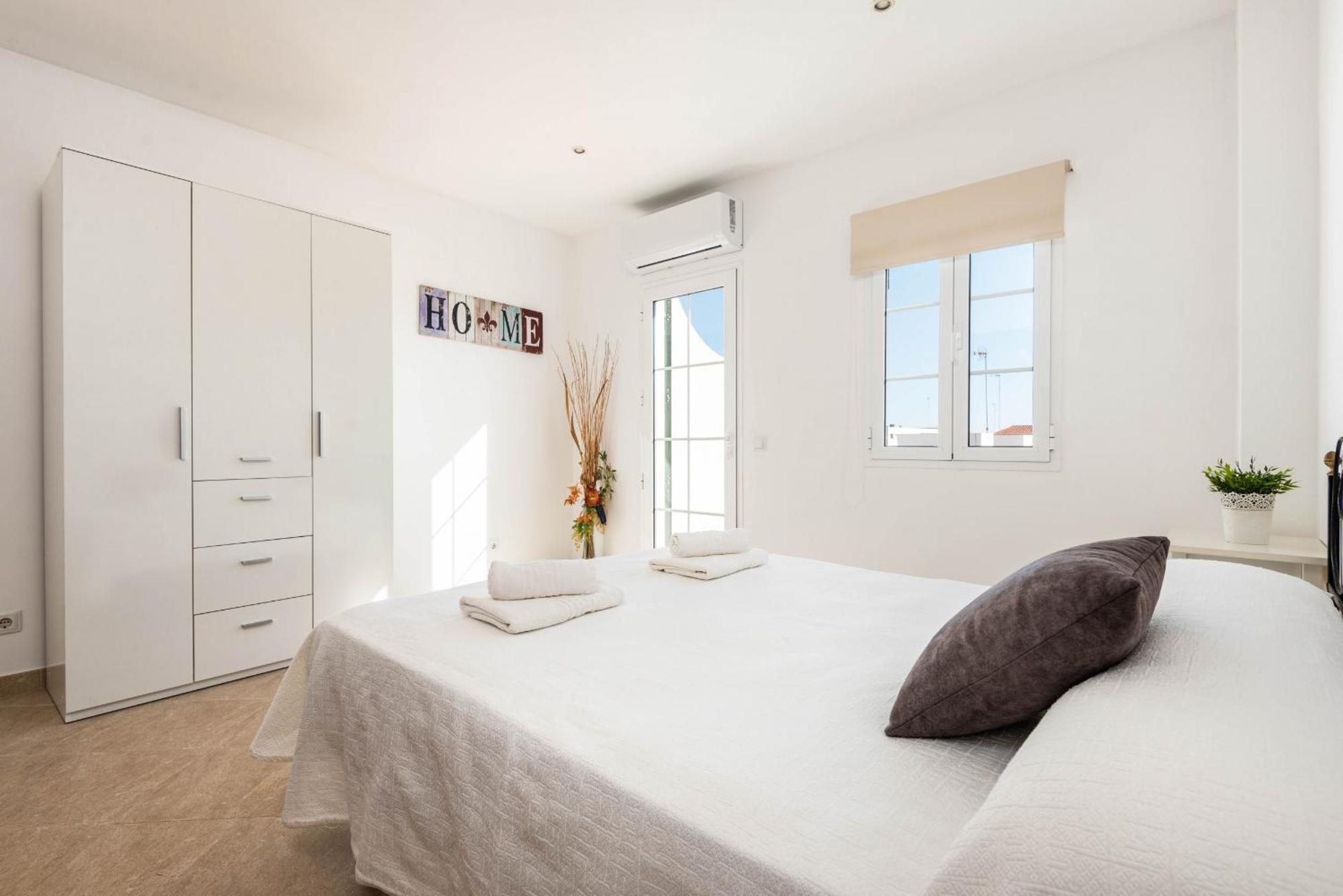 Ca Na Bel 4 Bedroom House, Ciutadella Ciutadella  Bagian luar foto